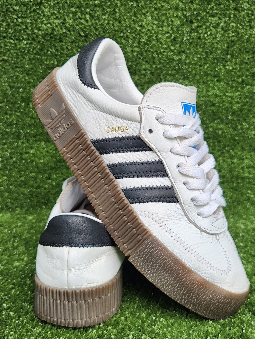 Adidas Sambae Womens Size 7 White Black Gum Athletic Lifestyle Shoes Sneakers